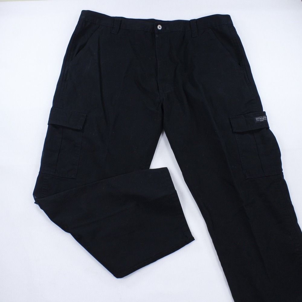 Wrangler Legacy 70LEWBL Men's Black Cargo Pants – Size 40x30